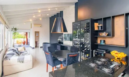 Cobertura com 3 quartos à venda na Rua Doutor Freire Alemão, 793, Mont Serrat, Porto Alegre por R$ 979.000