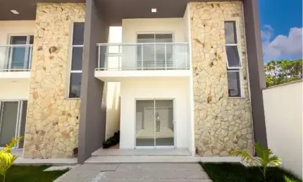 Casa com 3 quartos à venda no coacu, eusébio  por r$ 530.000