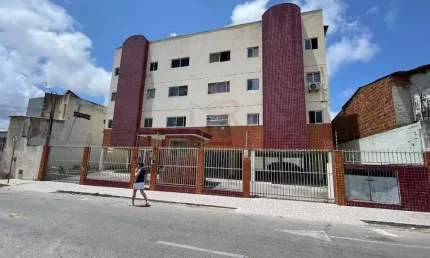 Apartamento à venda em fortaleza-ce, montese: 3 quartos, 1 suíte, 2 banheiros, 1 vaga de garagem, 70m².