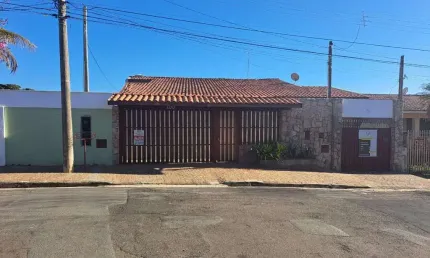 Casa com 3 quartos à venda na rua tasso magalhães, --, jardim madalena, campinas, 290 m2 por r$ 1.500.000