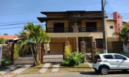 Casa com 5 quartos à venda na Rua Doutor Fernando Leite Ferraz, --, Parque Terranova, Valinhos, 388 m2 por R$ 1.400.000