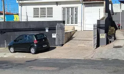 Casa com 4 quartos à venda na Rua Engenheiro Augusto de Figueiredo, --, Vila Progresso, Campinas, 250 m2 por R$ 750.000