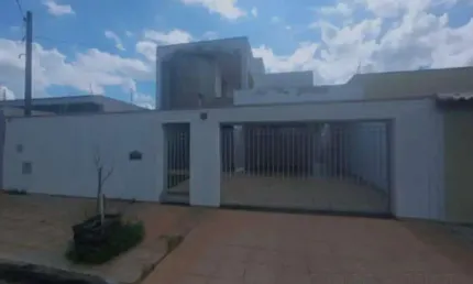 Casa com 3 quartos à venda na Rua Francisco Vivona Júnior, --, Jardim Eulina, Campinas, 300 m2 por R$ 950.000