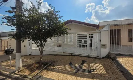 Casa com 2 quartos à venda na Rua Joaquim Ulisses Sarmento, --, Jardim Aurélia, Campinas, 230 m2 por R$ 650.000