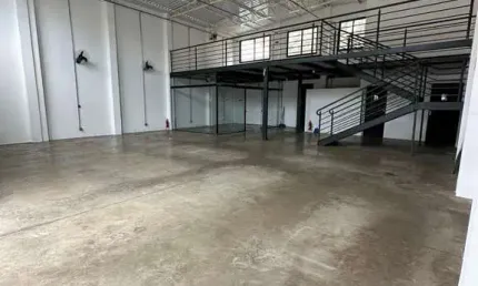 Barracão / Galpão / Depósito para alugar na Avenida Orosimbo Maia, --, Cambuí, Campinas, 254 m2 por R$ 10.500