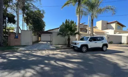 Casa em condomínio fechado com 3 quartos para alugar na Rua Mariazinha Leite Campagnolli, --, Parque Xangrilá, Campinas, 160 m2 por R$ 8.000