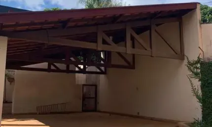 Casa com 3 quartos para alugar na Rua Amélia Maria de Paula Venturini, --, Parque das Universidades, Campinas, 258 m2 por R$ 4.320