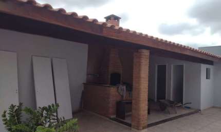 Casa com 3 quartos à venda na Avenida Brasil Norte, Parque Residencial Jaguari, Americana, 300 m2 por R$ 650.000