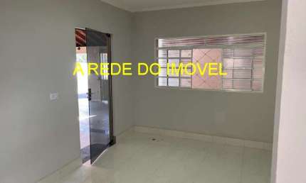 Casa com 2 quartos à venda na Avenida da Amizade, O99, Jardim Europa I, Santa Bárbara D'Oeste por R$ 460.000