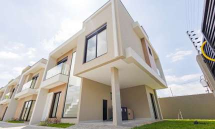 Casa à venda na Rua Paulo Setubal , Sobrado 02, 1151, Boqueirão, Curitiba por R$ 820.000