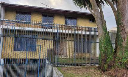 Casa com 3 quartos à venda na Leôncio Derosso, 1290, Xaxim, Curitiba