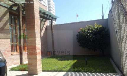 Casa para Venda em Taubaté, Vila Paulista, 4 dormitórios, 2 suítes, 3 banheiros, 2 vagas
