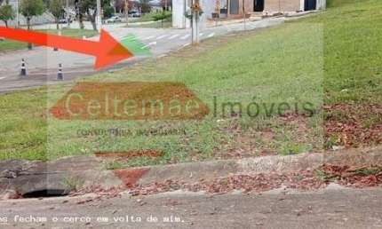 Terreno em condomínio fechado à venda na Rua Singapura, Condominio Cataguá Way, Taubaté