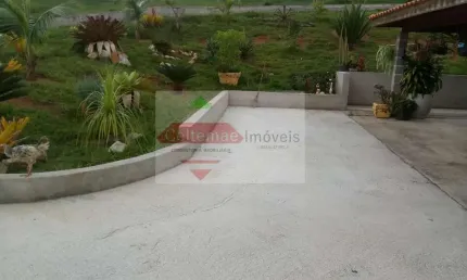 Venda Sítio em Zona Rural de Taubaté com Lago e Árvores Frutíferas