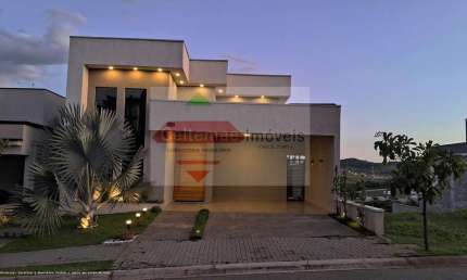 Casa Térrea com 03 dormitórios no Condomínio Cataguá Way