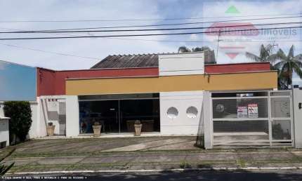 Casa para Venda em Taubaté, Jardim Das Nações, 5 dormitórios, 3 suítes, 4 banheiros, 2 vagas