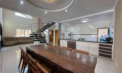 Casa com 5 quartos à venda, 261 m² por R$ 1.550.000 - Balneário Flórida - Praia Grande/SP