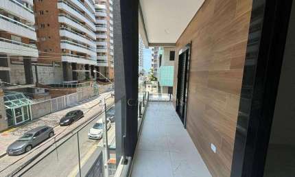 Casa ampla com 2 dormitórios a venda em Praia Grande!