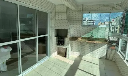 Apartamento com 3 dormitórios à venda, 131 m² por R$ 720.000,00 - Vila Guilhermina - Praia Grande/SP