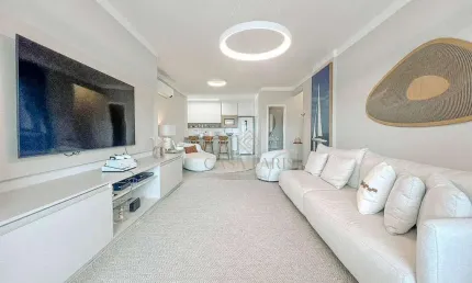 Apartamento alto padrão, mobiliado e vista mar no Canto do Forte!