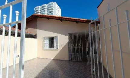 Casa com 2 dormitórios à venda, 60 m² por R$ 380.000,00 - Caiçara - Praia Grande/SP