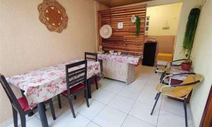 Casa com 3 quartos à venda, 175 m² por R$ 840.000 - Vila Tupi - Praia Grande/SP