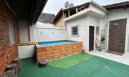 Casa com 3 dormitórios à venda, 80 m² por R$ 535.000,00 - Maracanã - Praia Grande/SP