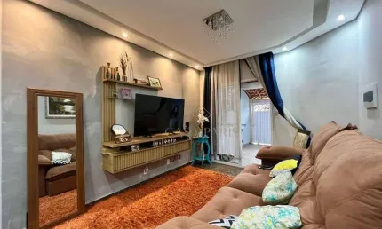 Sobrado com 2 dormitórios à venda, 104 m² por R$ 480.000,00 - Vila Guilhermina - Praia Grande/SP