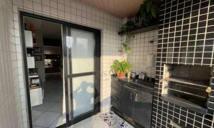 Apartamento com 2 dormitórios à venda, 72 m² por R$ 470.000,00 - Vila Guilhermina - Praia Grande/SP
