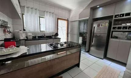 Sobrado à venda, 181 m² por R$ 1.500.000,00 - Boqueirão - Praia Grande/SP