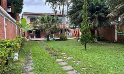 Sobrado à venda, 110 m² por R$ 849.000,00 - Balneário Flórida - Praia Grande/SP