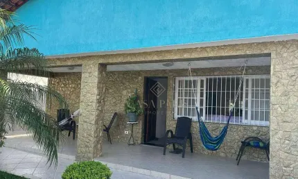 Casa com 3 dormitórios à venda, 130 m² por R$ 750.000,00 - Balneário Flórida - Praia Grande/SP