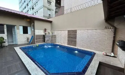 Casa com 3 dormitórios à venda, 220 m² por R$ 850.000,00 - Vila Guilhermina - Praia Grande/SP