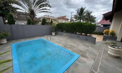 Casa com 4 dormitórios à venda, 186 m² por R$ 900.000,00 - Balneário Flórida - Praia Grande/SP