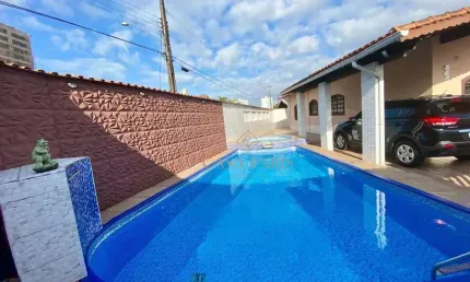 Casa com 3 dormitórios à venda, 160 m² por R$ 920.000,00 -  Jardim Real - Praia Grande/SP