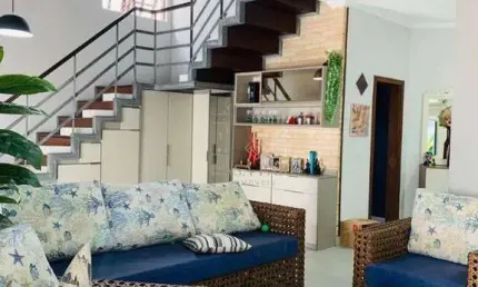 Sobrado com 4 dormitórios à venda, 280 m² por R$ 2.200.000,00 - Canto do Forte - Praia Grande/SP