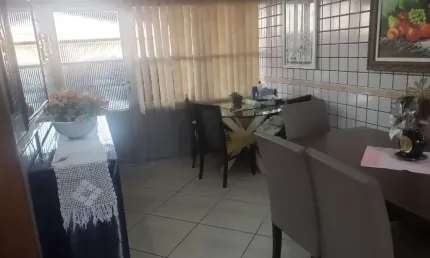 Casa com 4 dormitórios à venda, 166 m² por R$ 1.280.000,00 - Boqueirão - Praia Grande/SP