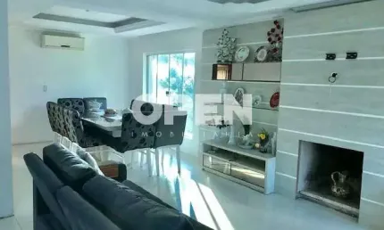 Casa com 5 quartos à venda na Rua Marquês de Olinda, São José, Canoas