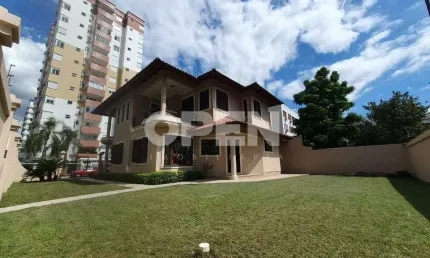 Sobrado 03 dormitórios , Marechal Rondon , Canoas .