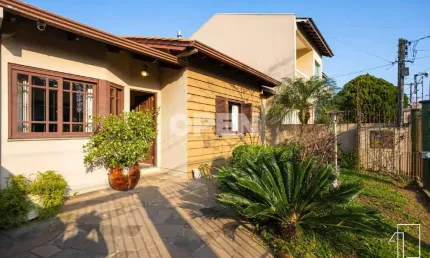 Casa Térrea com 3 Dormitórios, Suíte, Piscina à Venda no Bairro Bela Vista, Canoas