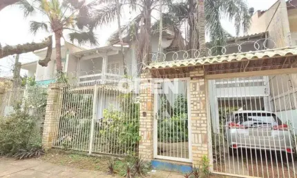 Casa à Venda – 3 Dormitórios, Suíte com Closet, Piscina e Quiosque | Próximo ao ParkShopping Canoas