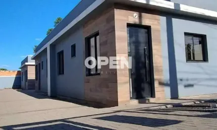 Casa à venda na Rua Barão do Ladário, São José, Canoas