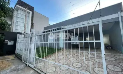 Casa 03 dormitórios sendo 01 suíte, São José, Canoas.