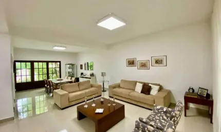 Casa à venda com 5 quartos e 3 vagas no Bairro Ouro Preto