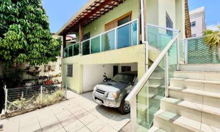 Casa à venda, 4 quartos, 1 suíte, 3 vagas, Santa Amélia - Belo Horizonte/MG