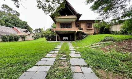CASA | 3 QUARTOS | 8 VAGAS | BAIRRO BRAUNAS - R$ 2.000.000,00