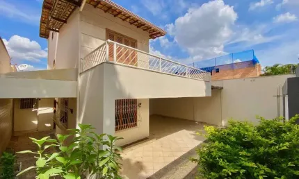 Casa para aluguel, 6 quartos, 2 suítes, 5 vagas, Itapoã - Belo Horizonte/MG