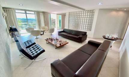 CASA | 3 QUARTOS | 10 VAGAS - BAIRRO BANDEIRANTES - R$ 3.350.000,00