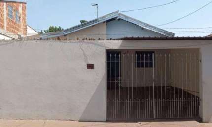 Casa com 2 dormitórios à venda, 89 m² por R$ 185.000,00 - Jardim Brasil (Vila Xavier) - Araraquara/SP