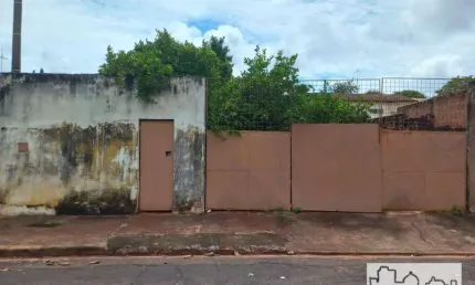 Terreno à venda, 385 m² por R$ 150.000 - Jardim Santa Lúcia - Araraquara/SP